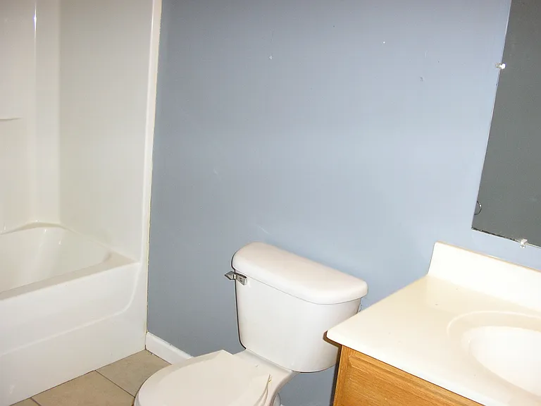 402 Clark St #B — Photo 12