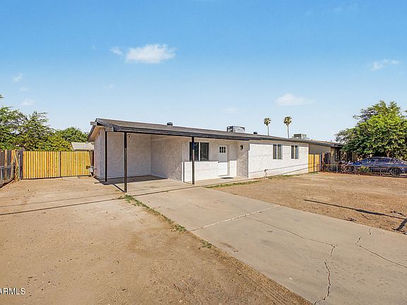 2nd image of 4137 N 75TH Avenue