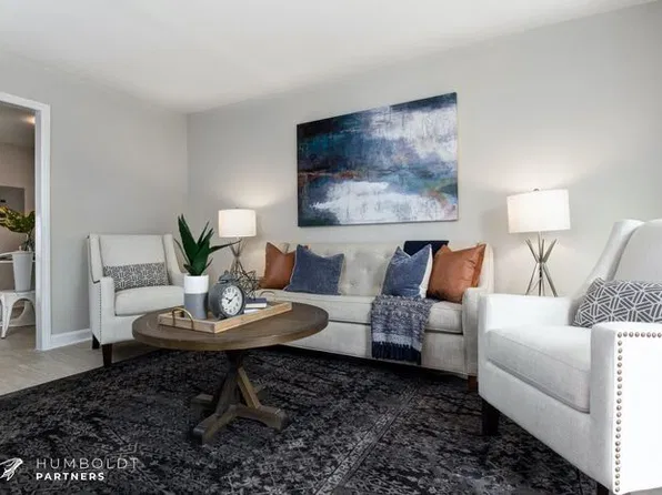 206 E Glendale Ave APT 3, Mount Holly, NC 28120