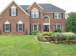 8 Brandywine Green Ct, Thornton, PA 19373