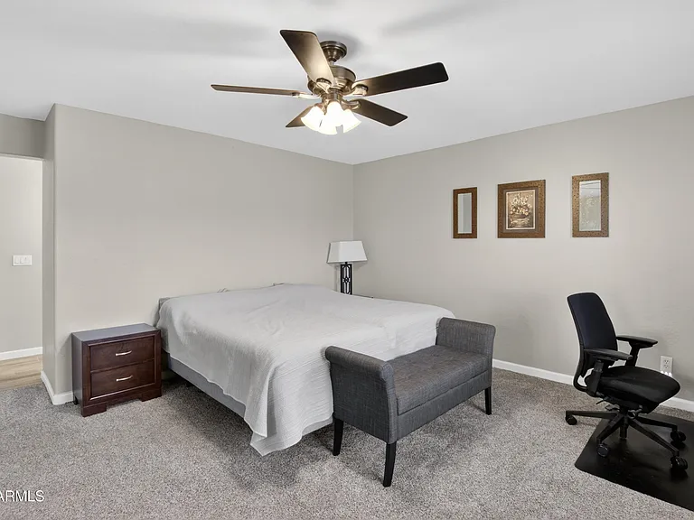 734 W Desert Seasons Dr — Photo 25