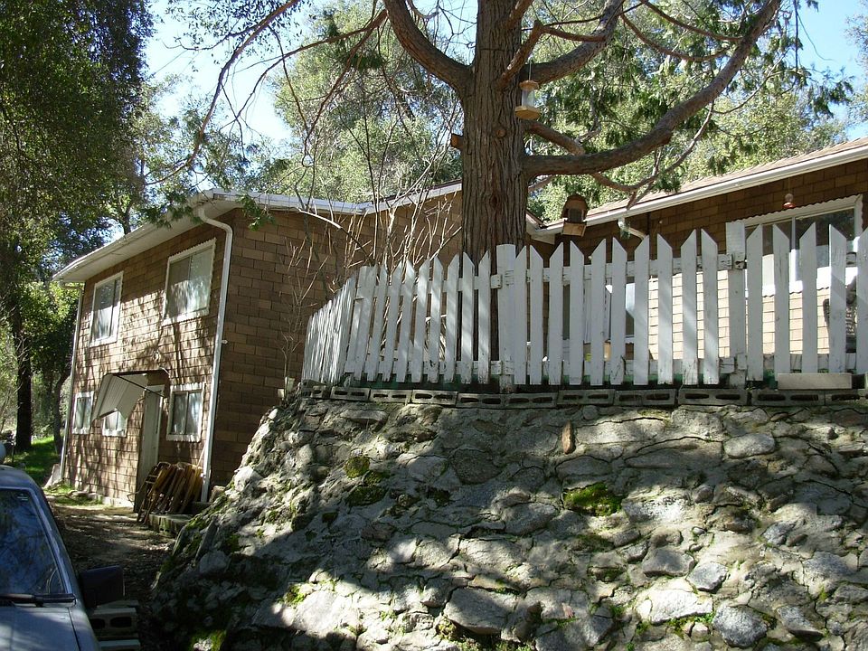 RANCHO ENCINO MOUNTAIN CLUB AREA