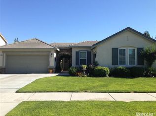 1756 W 4th St, Ripon, CA 95366