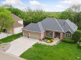 2651 Ashley Ter, New Brighton, MN 55112