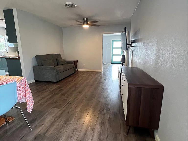 11702 Oak Trl — Photo 15