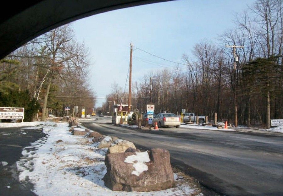 2nd image of 5507 Scenic Dr