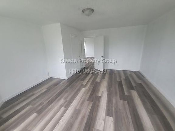 4th image of 340 S Pierce St