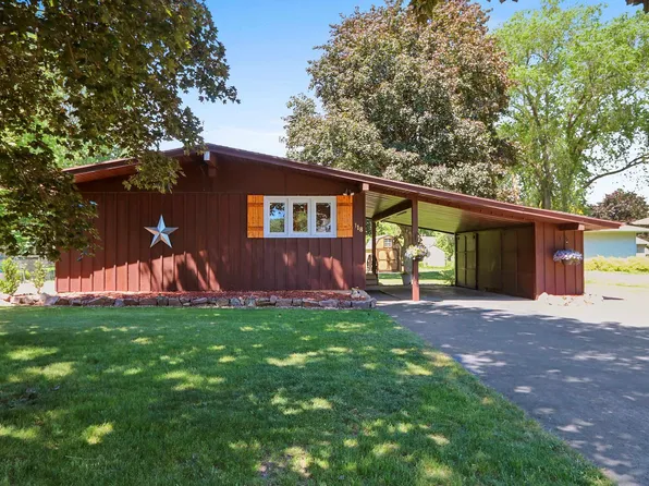 118 N 8th Ave, Winneconne, WI 54986