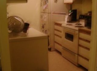 1 Russell St APT 16, Middletown, CT 06457