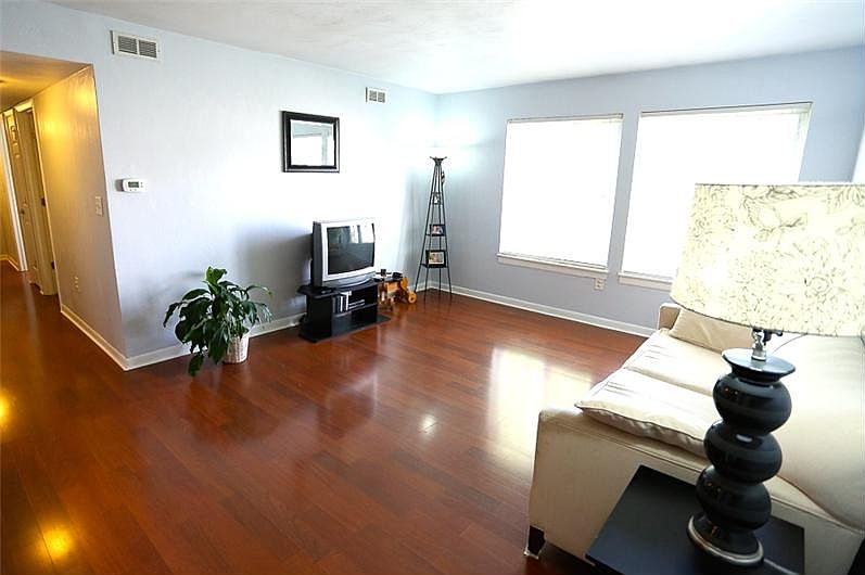 1st image of 1781 Liberty Ln APT 60