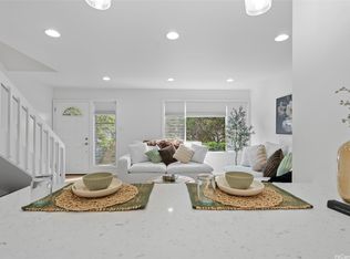 1151 Wainiha St APT D, Honolulu, HI 96825