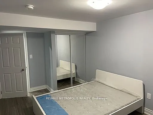 140 Shady Oaks Ave #BASEMENT — Photo 8