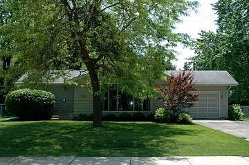 1st image of 306 Farview Dr