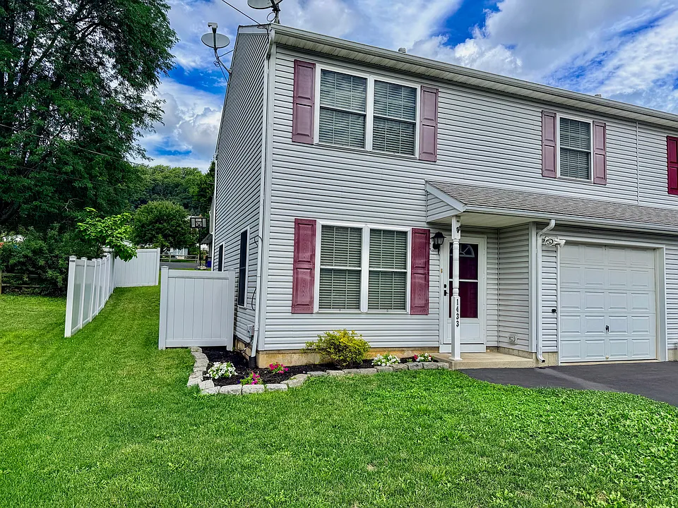 1433 Salisbury Rd