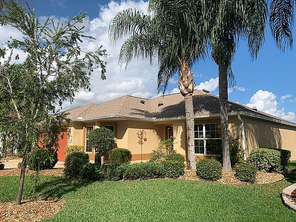 2nd image of 2161 Westchester Way