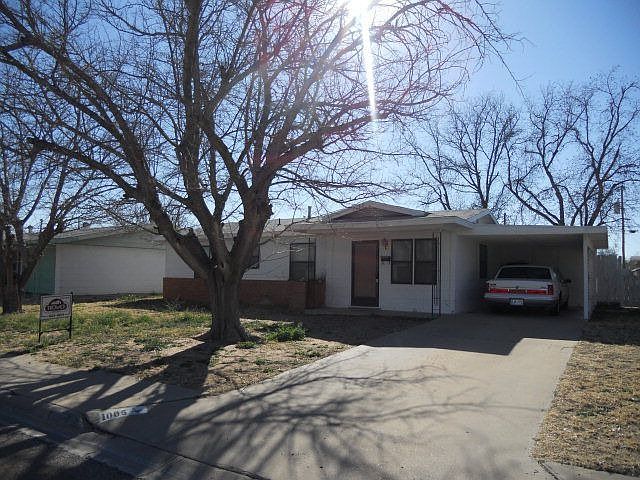 1st image of 1005 S Harry Ave