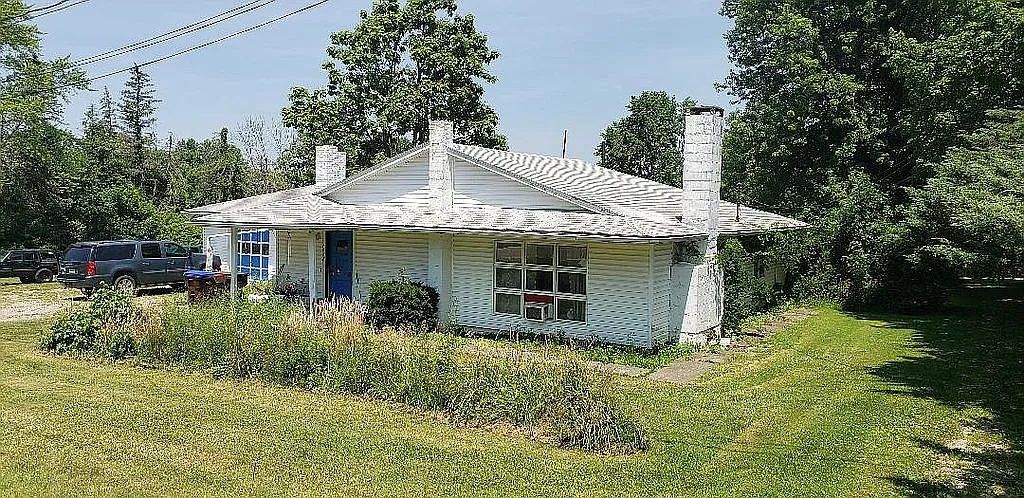 2638 Lake Rd photo 1