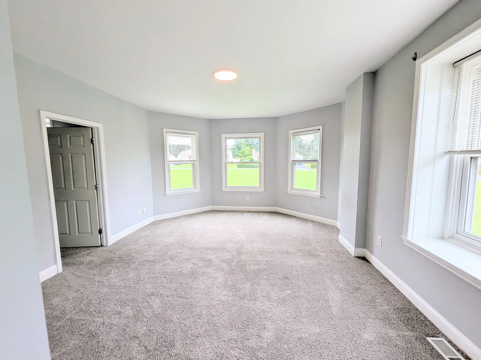 1 bed, 659 sqft, $1,350 — Photo 2
