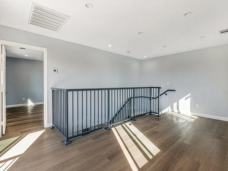 510 Neva Pl — Photo 20