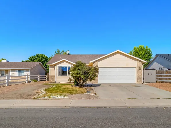 493 Aspen Grove Dr, Clifton, CO 81520