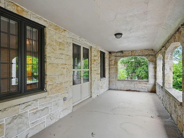 321 Jefferson Dr — Photo 33