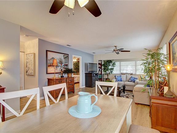 4th image of 3850 13th Ave N APT 205