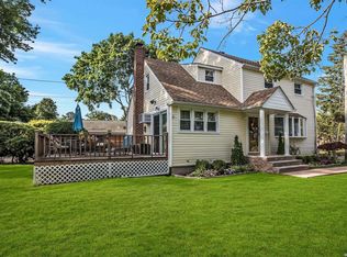 1614 Wesley Ave, Merrick, NY 11566