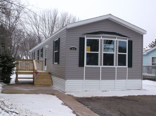 88 Greenwood Ln, Sartell, MN 56377