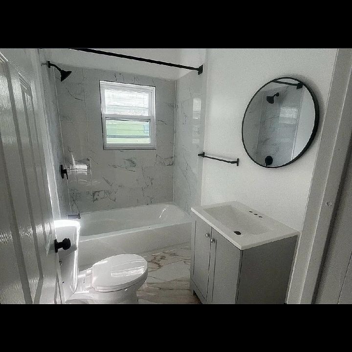 1st image of 145 Vermont Ave #3L