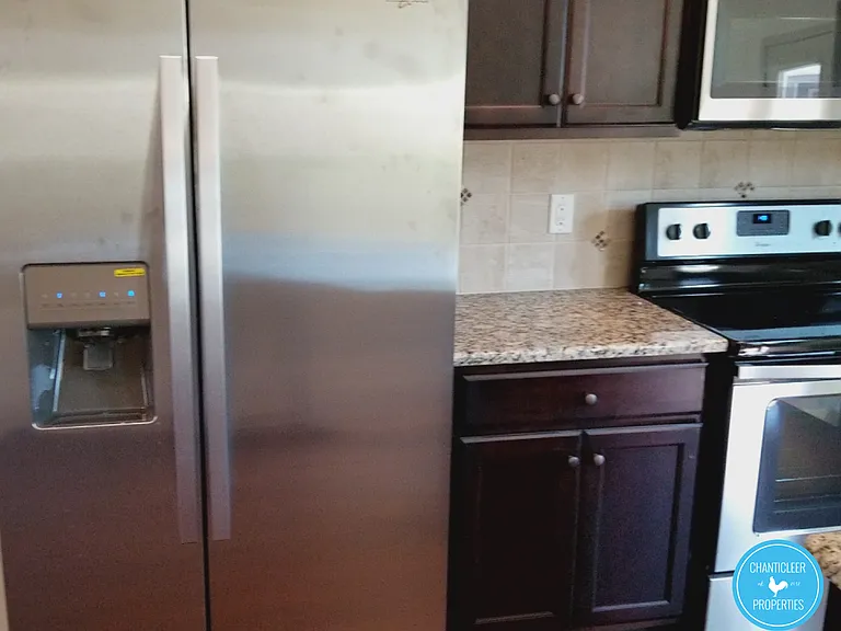 152 McDowell Pkwy — Photo 4