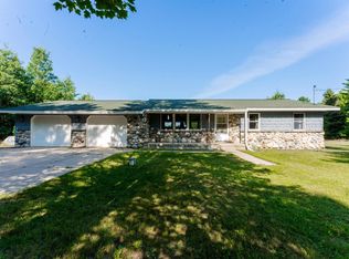 2709 Harris Rd NW, Kalkaska, MI 49646