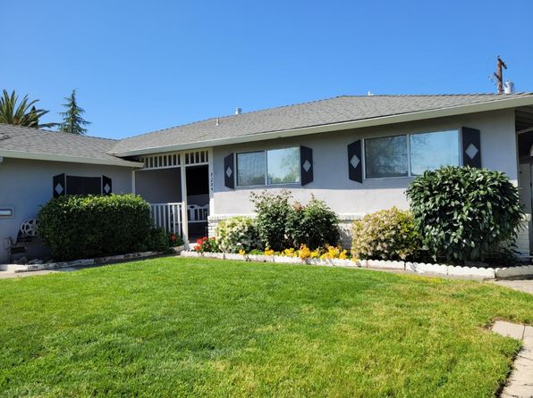 7284 E Cromwell Way, Sacramento, CA 95822