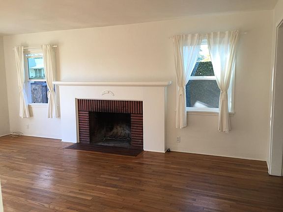 3rd image of 2302 Katherine Ave
