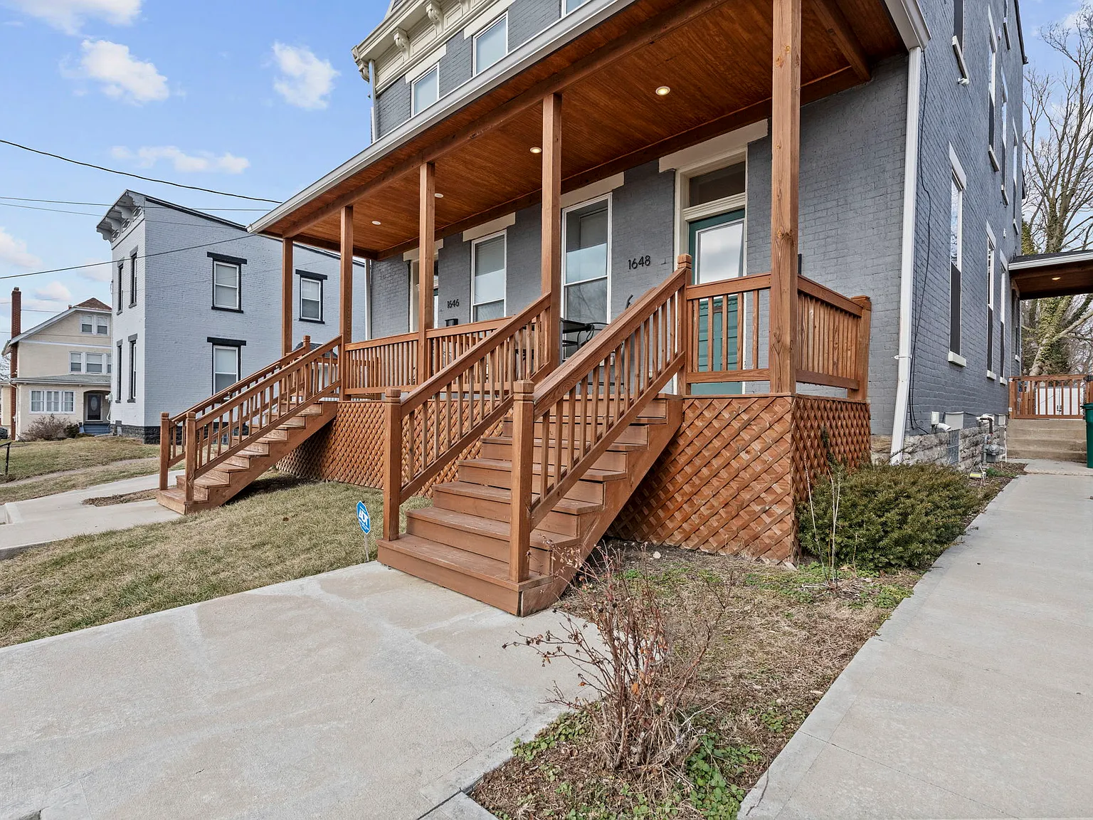 4 bed, 2310 sqft, $2,500 — Photo 2