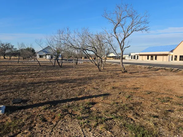 75 Arch Ray Loop #75, Fredericksburg, TX 78624