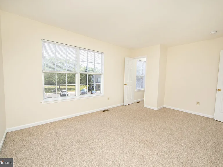 5025 Rebecca Fell Dr — Photo 11