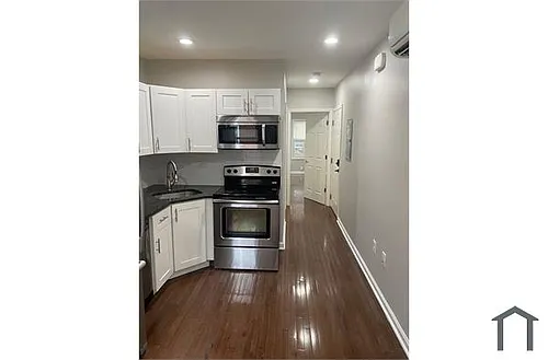 1435 Cambridge St #2 Photo 1
