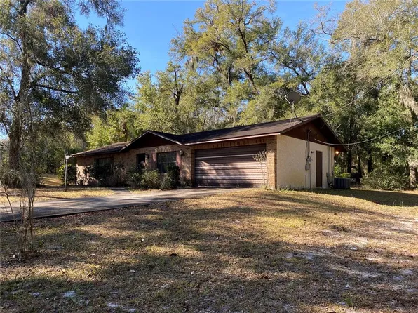 1525 S Hayden Rd, Deland, FL 32724