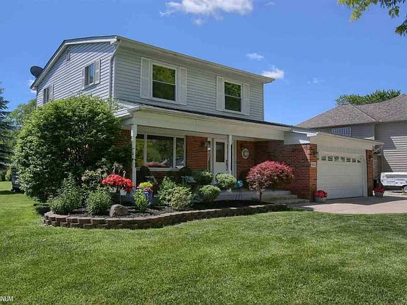 2nd image of 48126 Mallard Dr