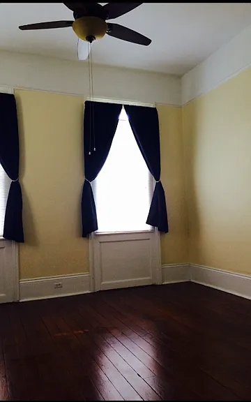 4316 Prytania St #C — Photo 4