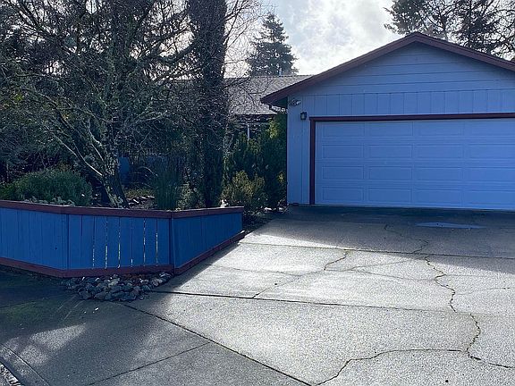 2nd image of 1321 Sirah Ct