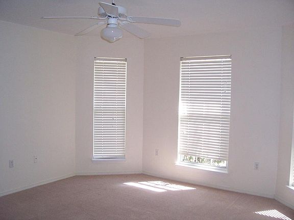 2nd image of 4559 Barrington Ln