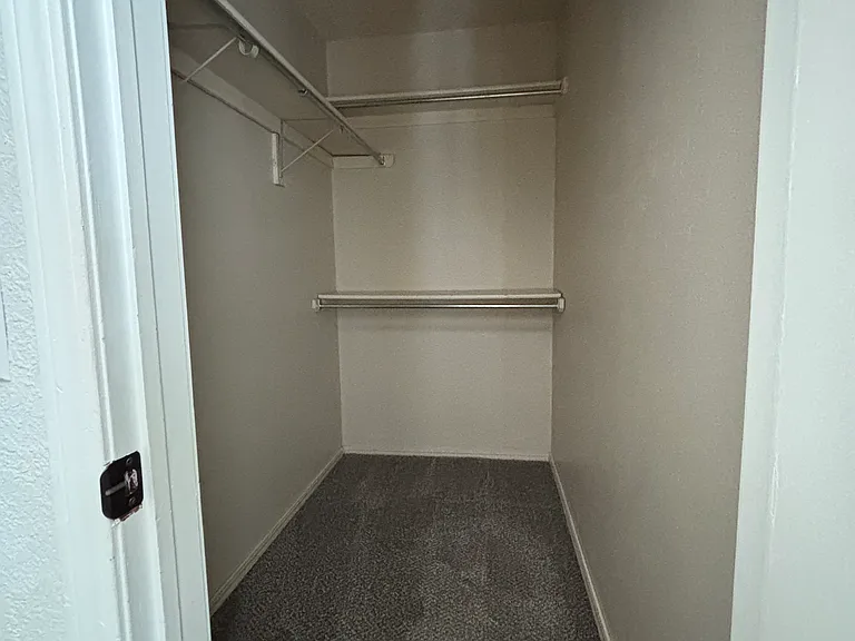 1332 High Meadows Dr — Photo 12