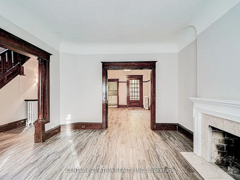 397 Parkside Dr — Photo 37