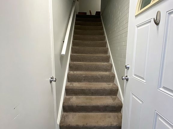 3rd image of 15940 Ozark Ave #94