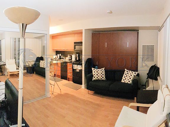 3 -19 Avondale Ave, Toronto, Ontario - Royal York Property Management_03132018