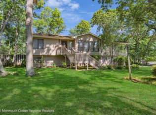 657 Rolling Hills Ct, Brick, NJ 08724