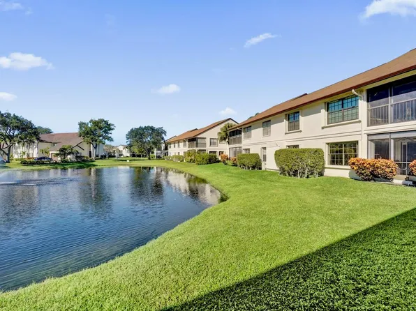 3373 Jog Park Drive, Greenacres, FL 33467