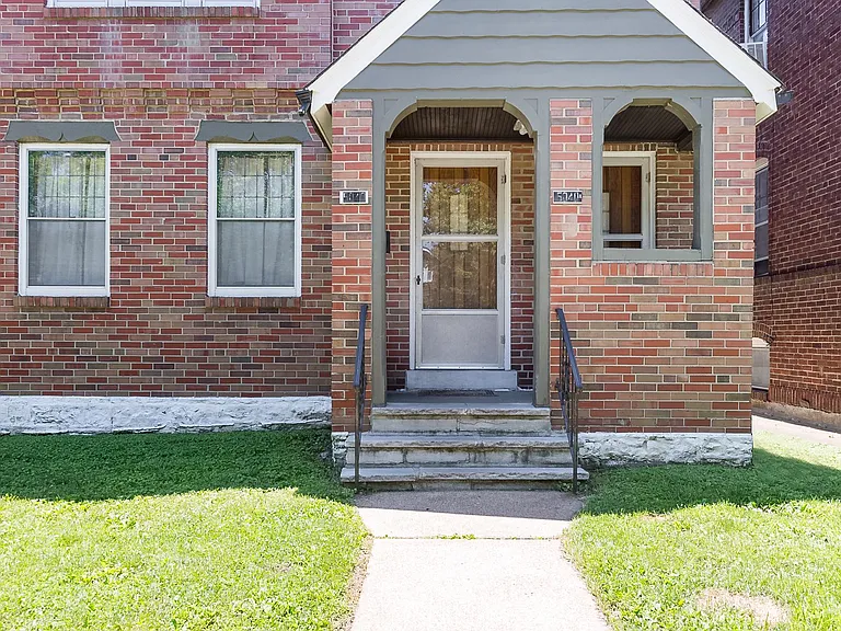 5040 Oleatha Ave #A-2 — Photo 2