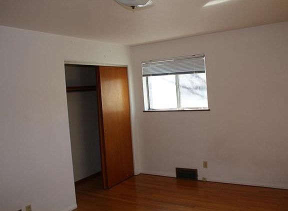 5th image of 8809 Saint Louis Ave